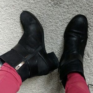 Vince camuto black short boot vc-Romeo